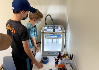Two young makers using the Ultimaker 3D printer.